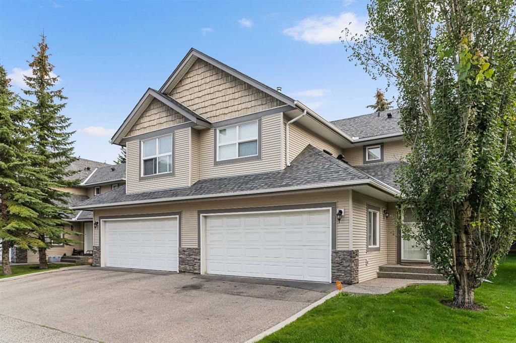 27 Cedarwood Lane SW, Calgary — photo 3 of 40