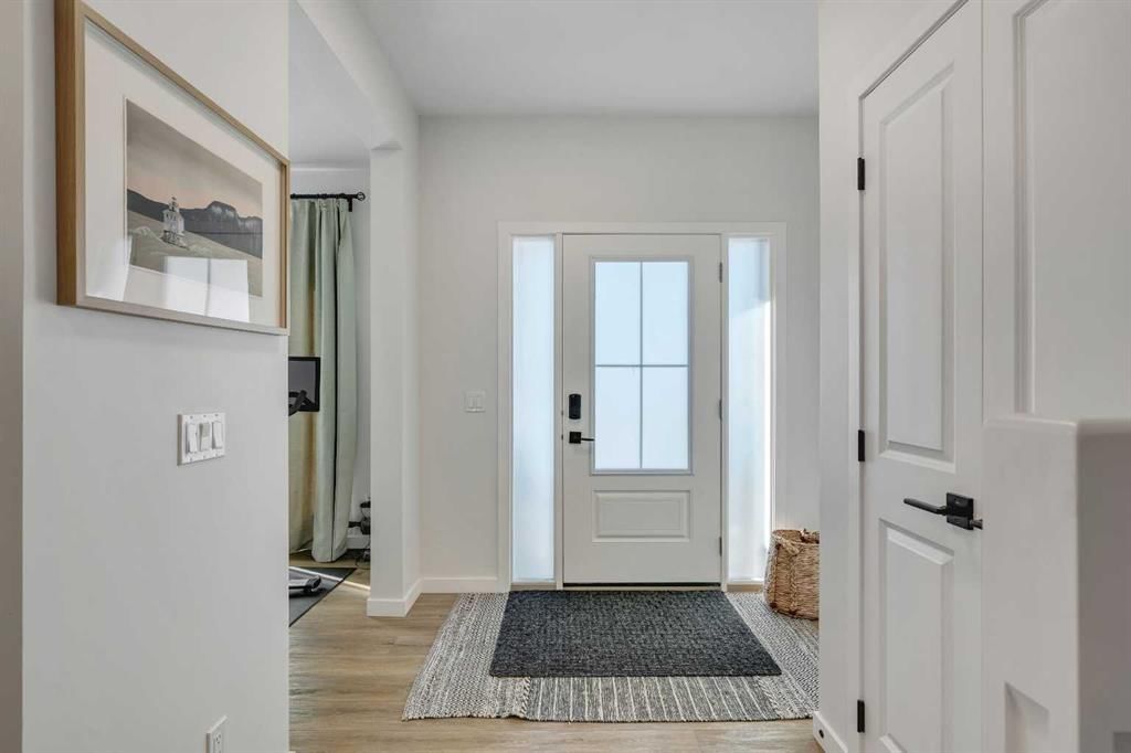 78 Mallard Heath SE, Calgary — photo 4 of 50