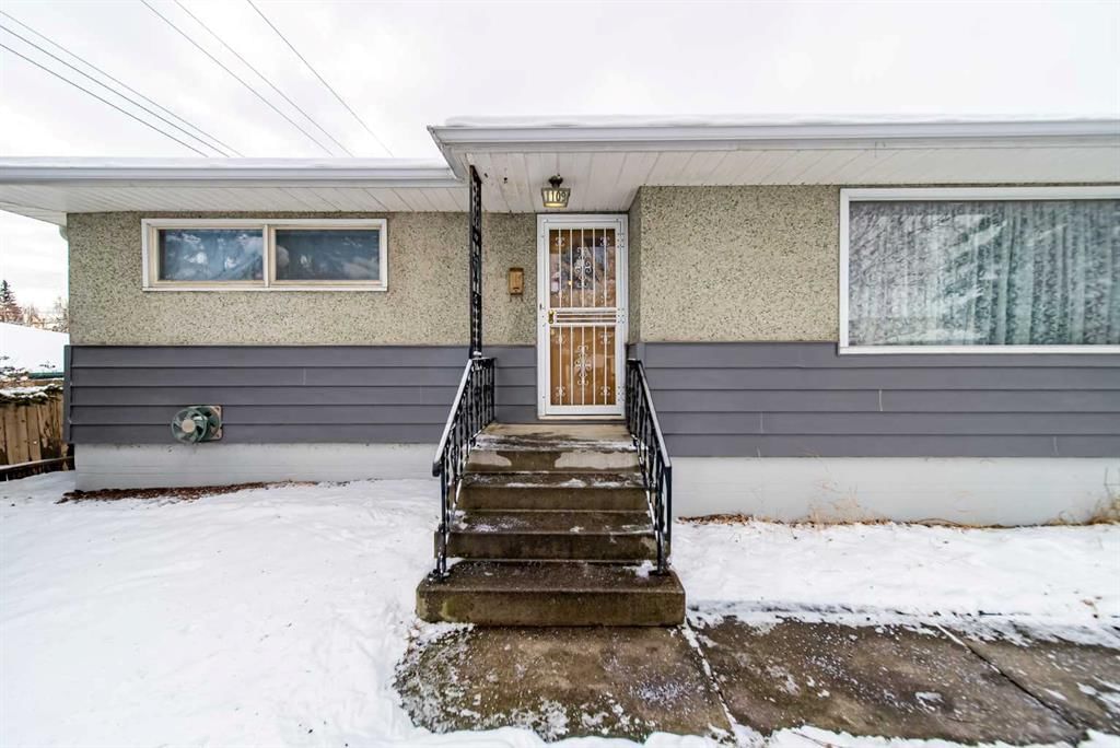 1109 40 Avenue NW, Calgary — photo 4 of 37