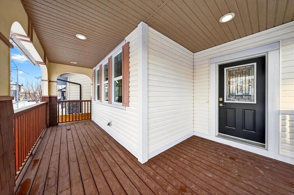 135 Skyview Springs Manor NE, Calgary — photo 4 of 50