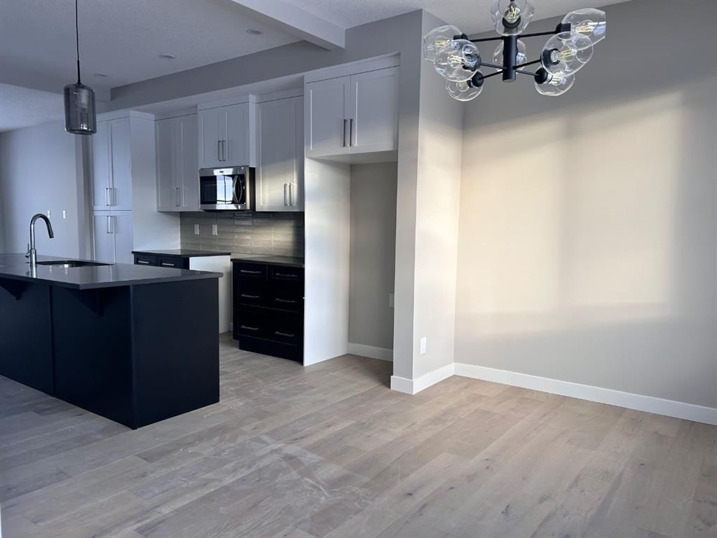 33 Sora Gate SE, Calgary — photo 2 of 8
