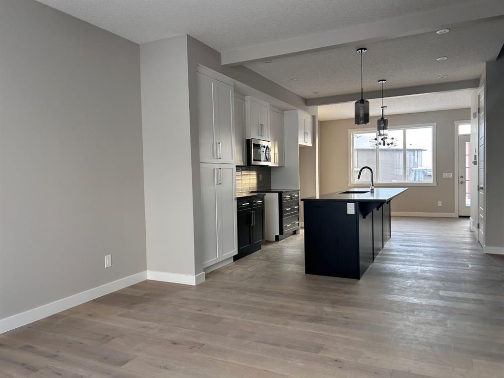 33 Sora Gate SE, Calgary — photo 4 of 8