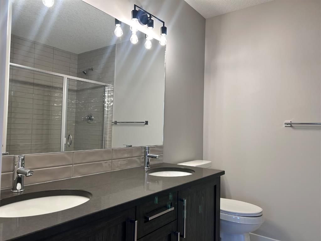 33 Sora Gate SE, Calgary — photo 5 of 8