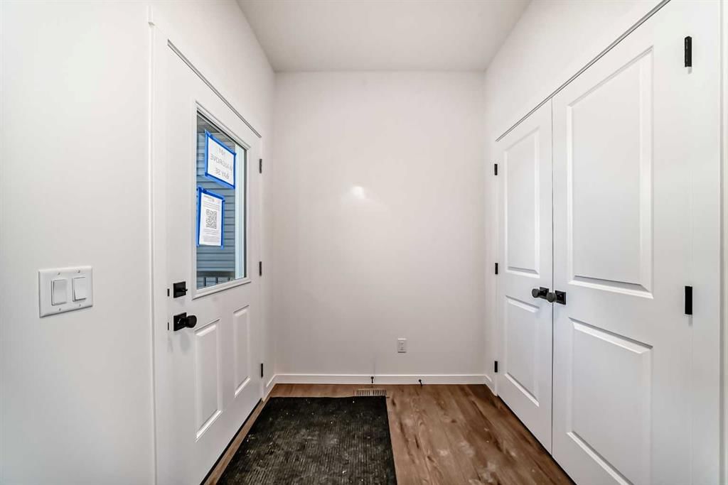 101 Walgrove Bay SE, Calgary — photo 3 of 35