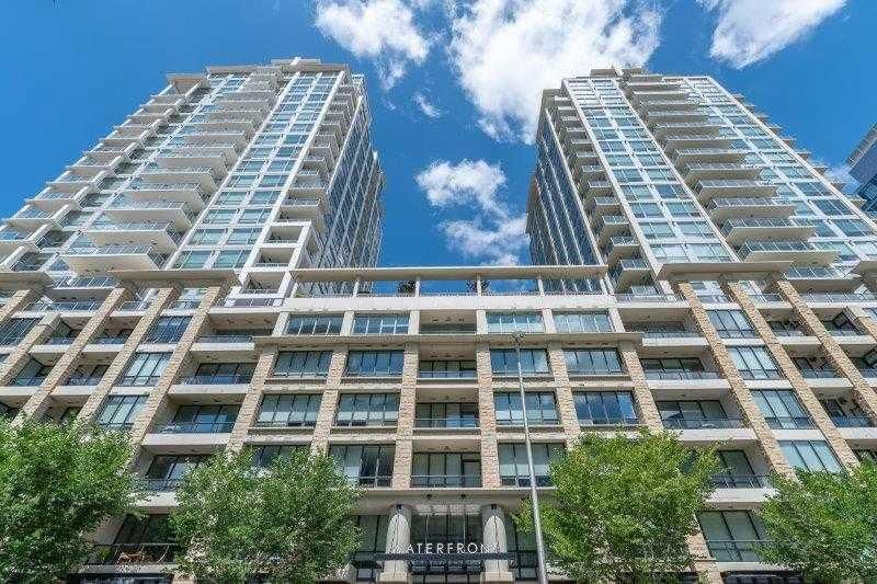 235, 222 Riverfront Avenue SW, Calgary — main listing photo