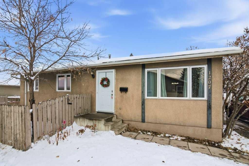 1207 Olympia Drive SE, Calgary — main listing photo