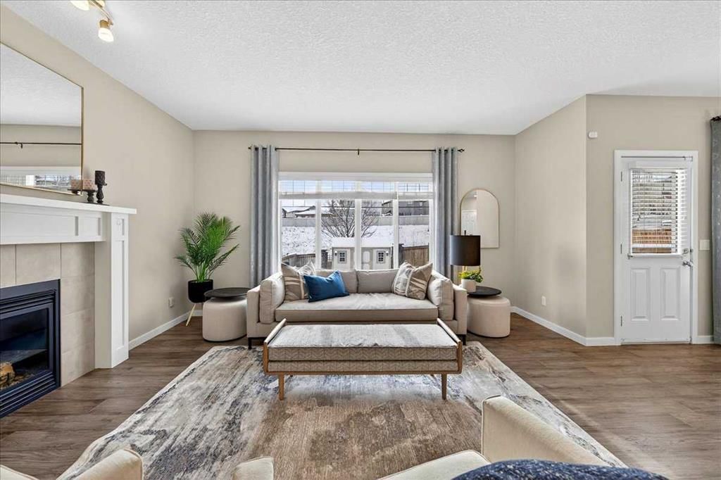 180 Kinlea Link NW, Calgary — photo 3 of 48