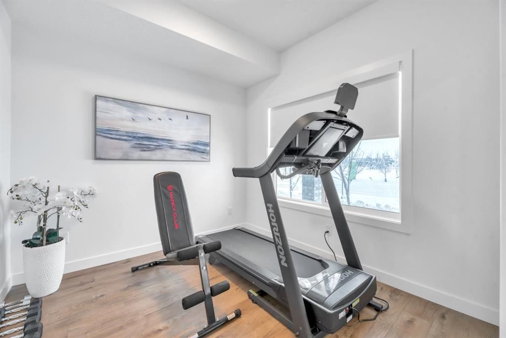 220 Creekstone Drive SW, Calgary — photo 5 of 50