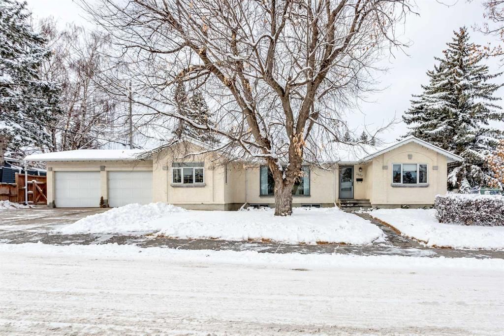2607 Kelwood Drive SW, Calgary — main listing photo