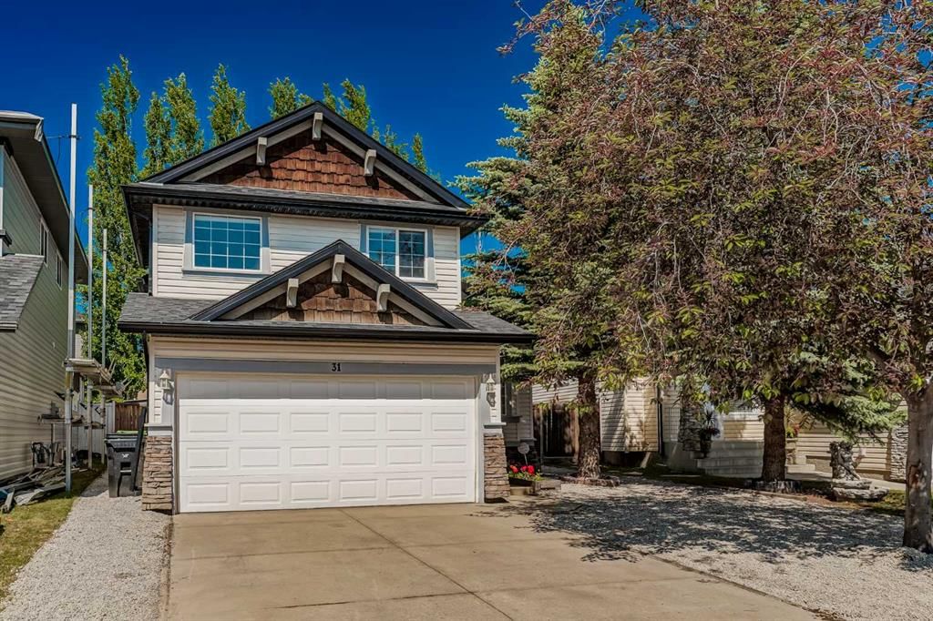 31 Panatella Drive NW, Calgary — main listing photo