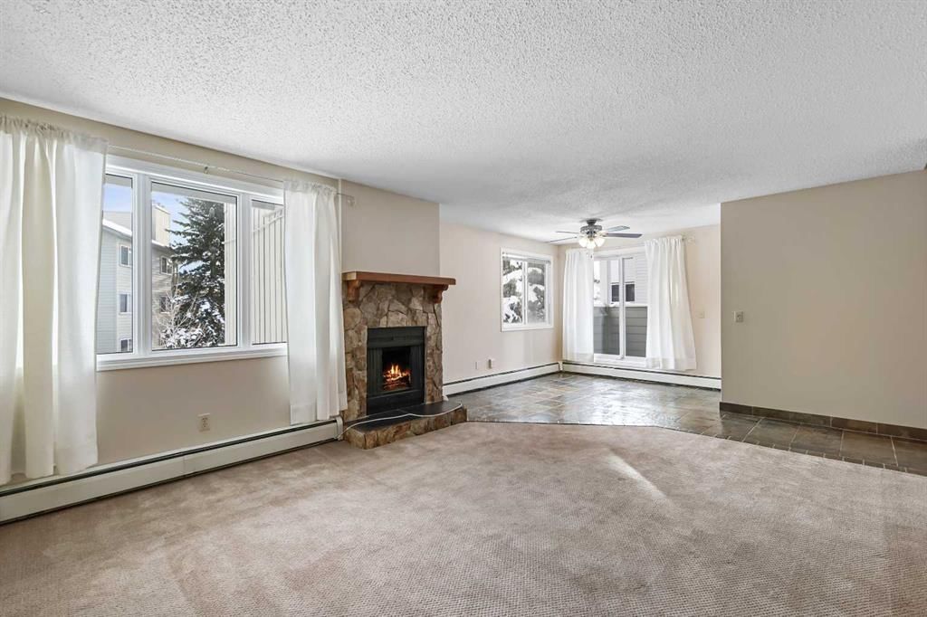 3211, 80 Glamis Drive SW, Calgary — photo 2 of 16