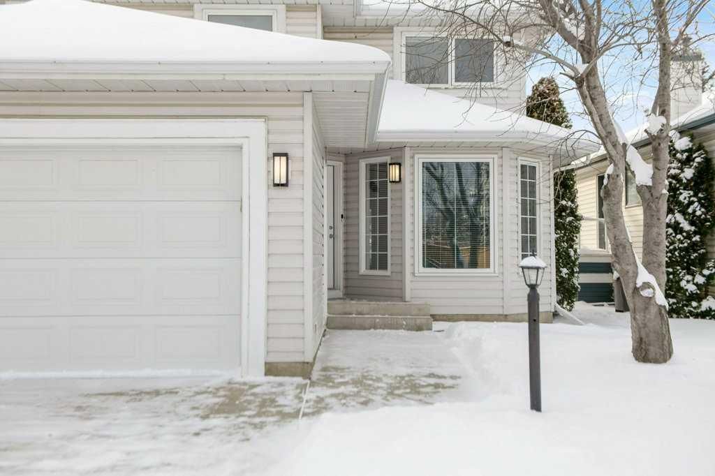 3641 Douglas Woods Heights SE, Calgary — photo 2 of 42