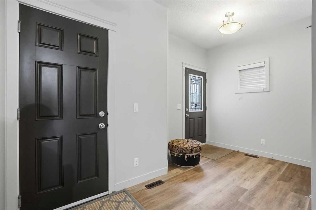 14 Skyview Ranch Street NE, Calgary — photo 2 of 48
