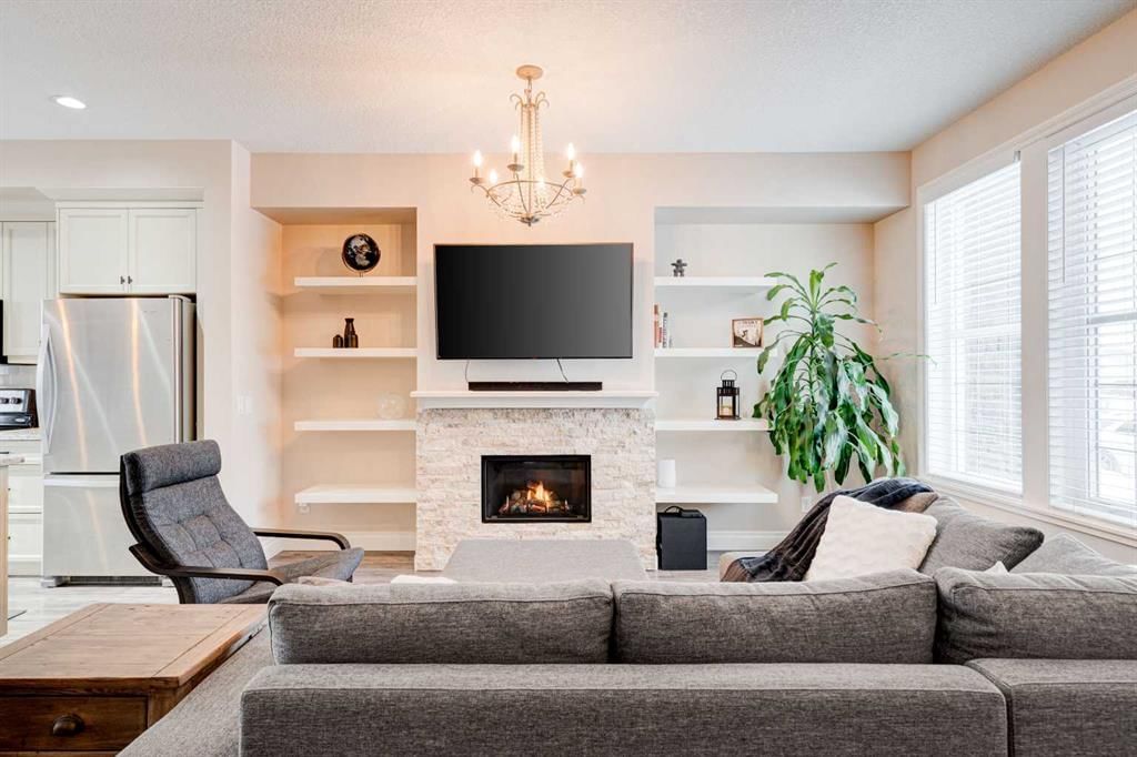 480 Quarry Park Boulevard SE, Calgary — photo 5 of 40
