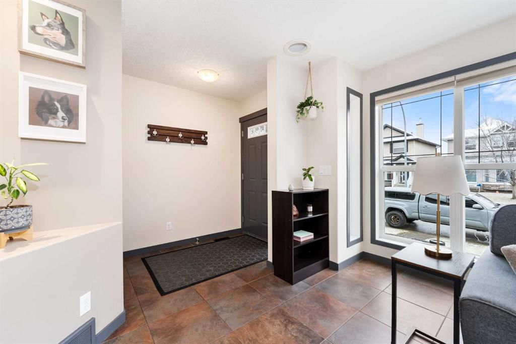 44 Cranberry Way SE, Calgary — photo 3 of 44