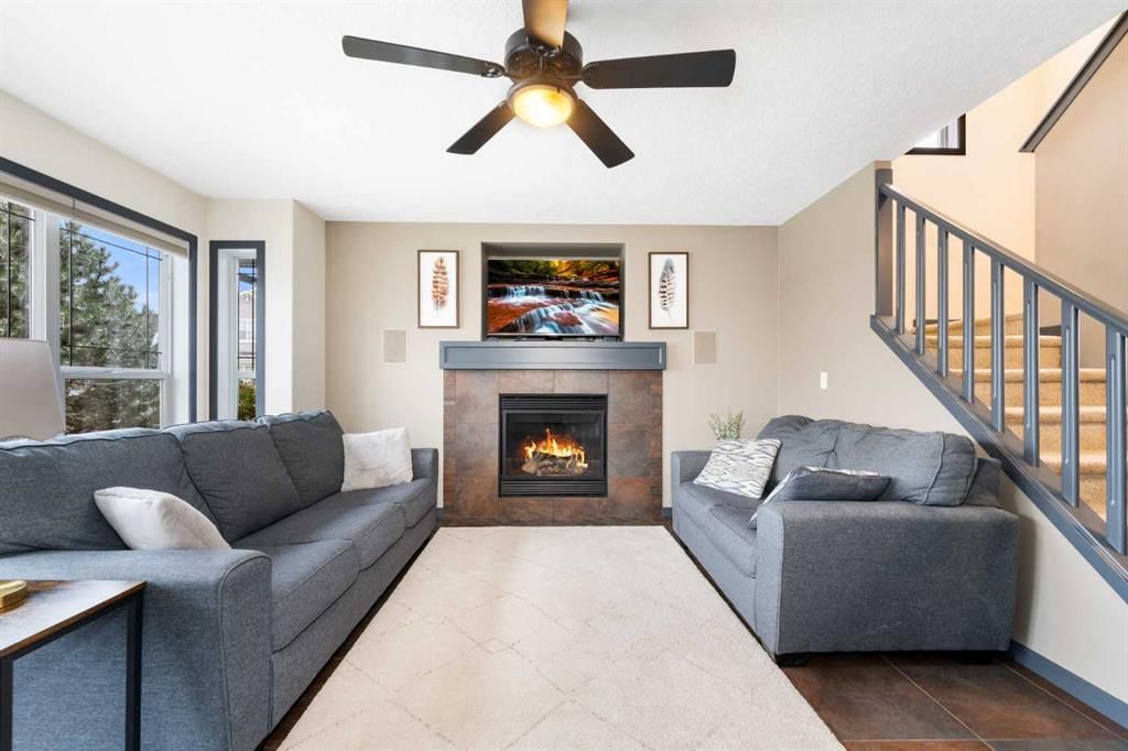 44 Cranberry Way SE, Calgary — photo 5 of 44