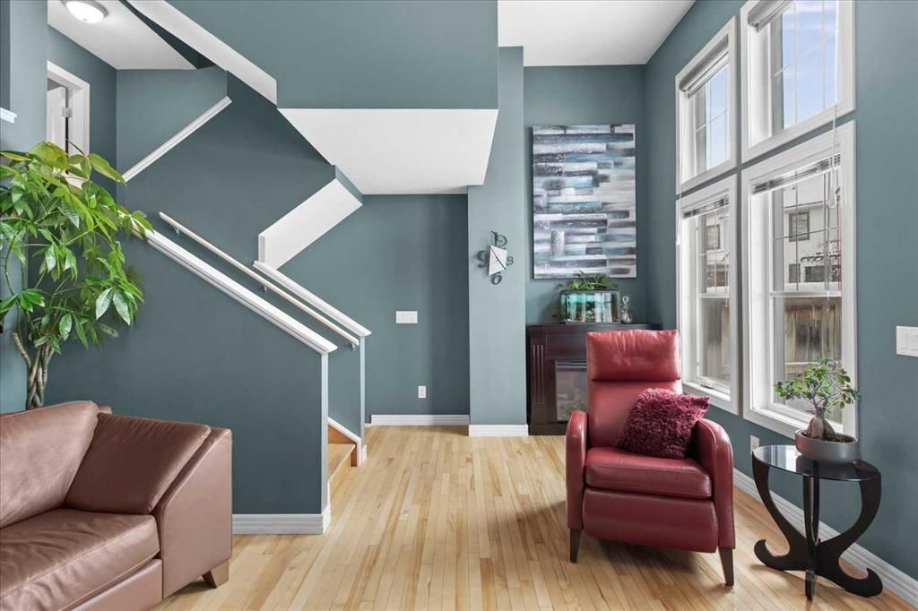 8910 Royal Oak Way NW, Calgary — photo 5 of 38