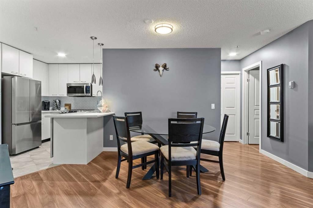 116, 5115 Richard Road SW, Calgary — photo 3 of 40