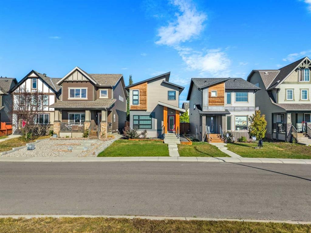 24 Copperpond Park SE, Calgary — main listing photo