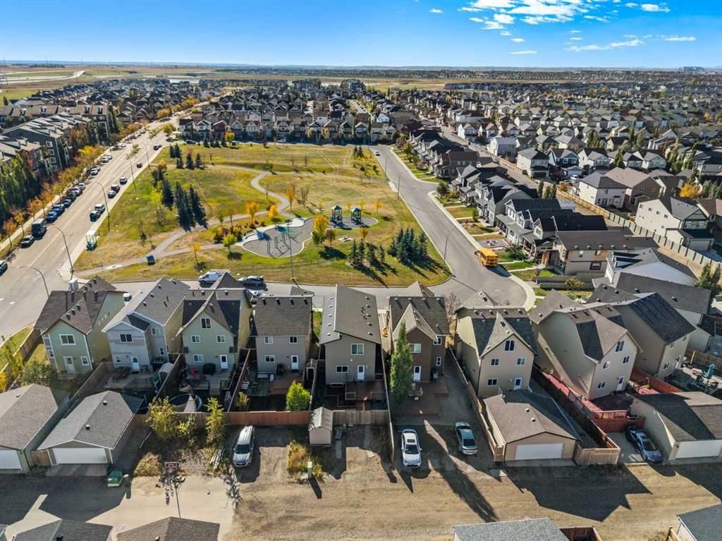 24 Copperpond Park SE, Calgary — photo 2 of 48