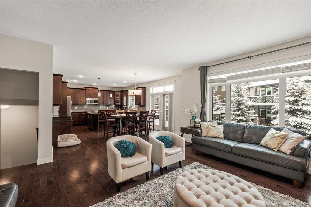 6 Crestridge Mews SW, Calgary — main listing photo