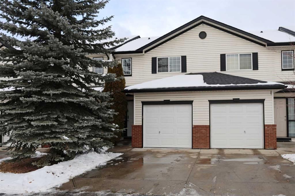 322 Country Village Cape NE, Calgary — main listing photo