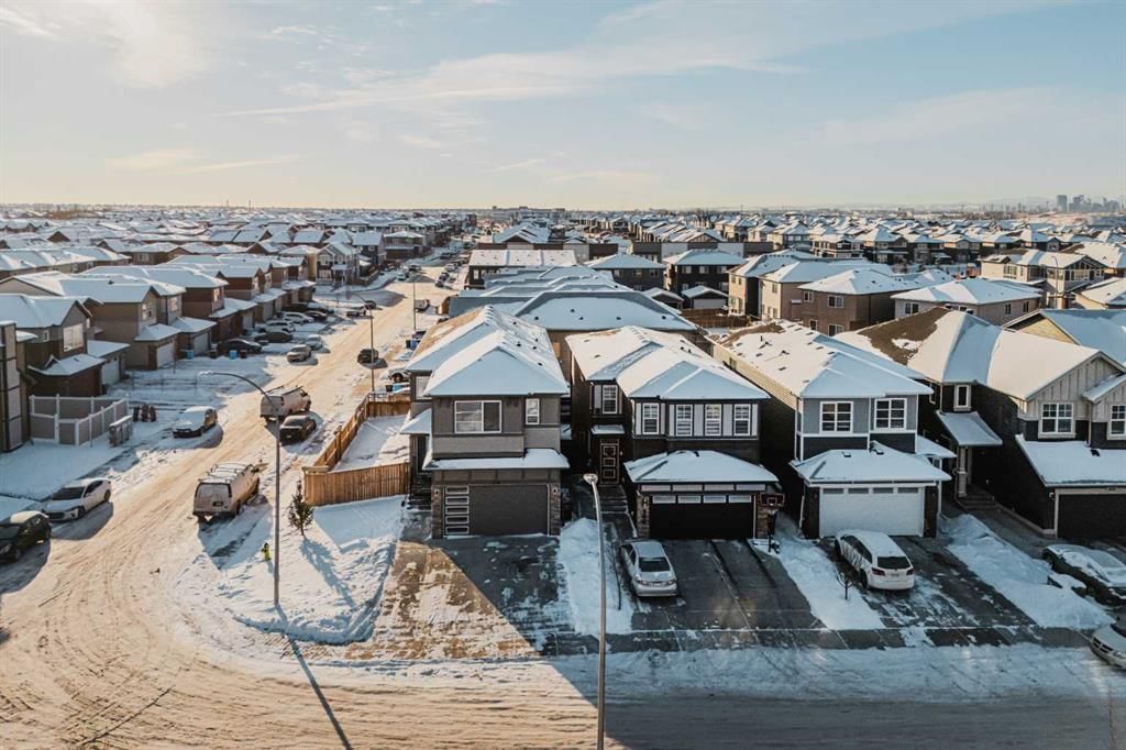 300 Savanna Way NE, Calgary — photo 3 of 50