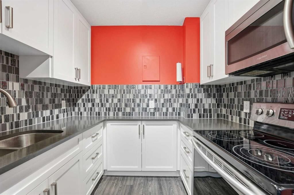 707, 4944 Dalton Drive NW, Calgary — main listing photo