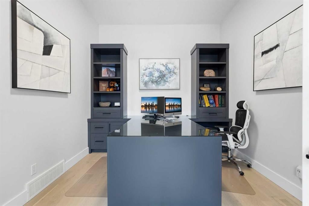 154 Aspen Summit Close SW, Calgary — photo 3 of 47