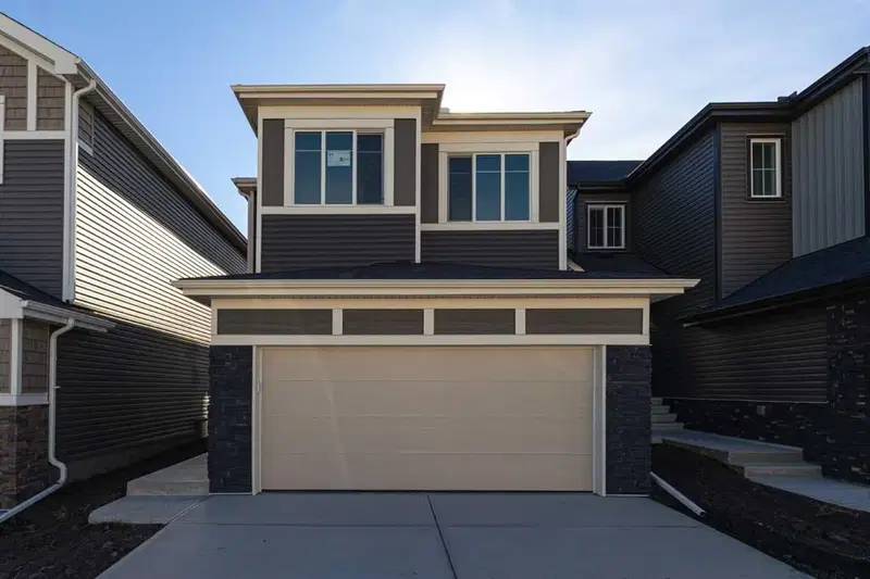 89 Sora Gardens SE, Calgary — main listing photo