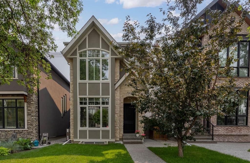 2037 48 Avenue SW, Calgary — main listing photo
