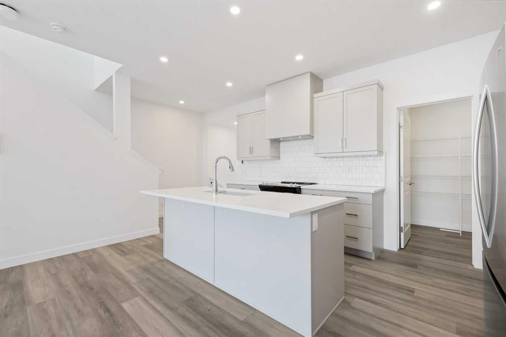 3 Legacy Glen Rise SE, Calgary — photo 2 of 19