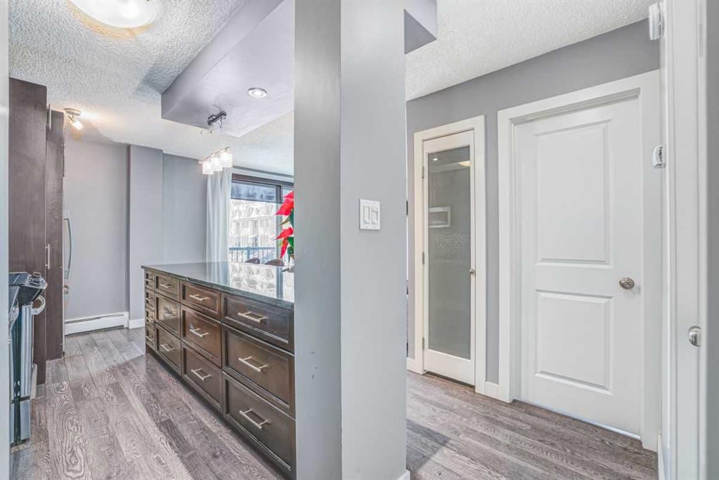 302, 1727 10A Street SW, Calgary — photo 5 of 16
