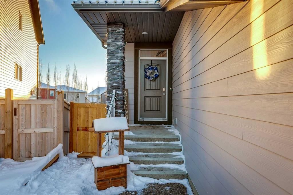 45 Legacy Court SE, Calgary — photo 2 of 43