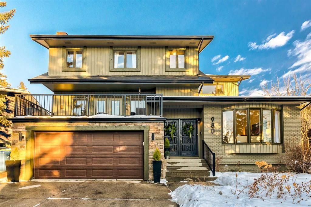 980 Edgemont Road NW, Calgary — main listing photo
