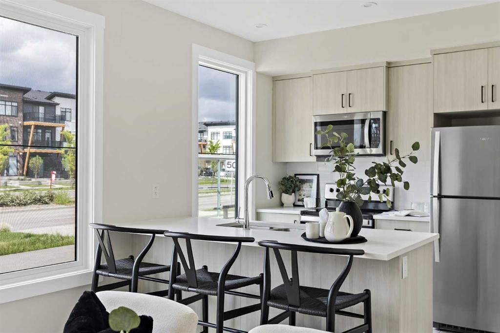 253, 380 Seton Villas SE, Calgary — photo 3 of 22