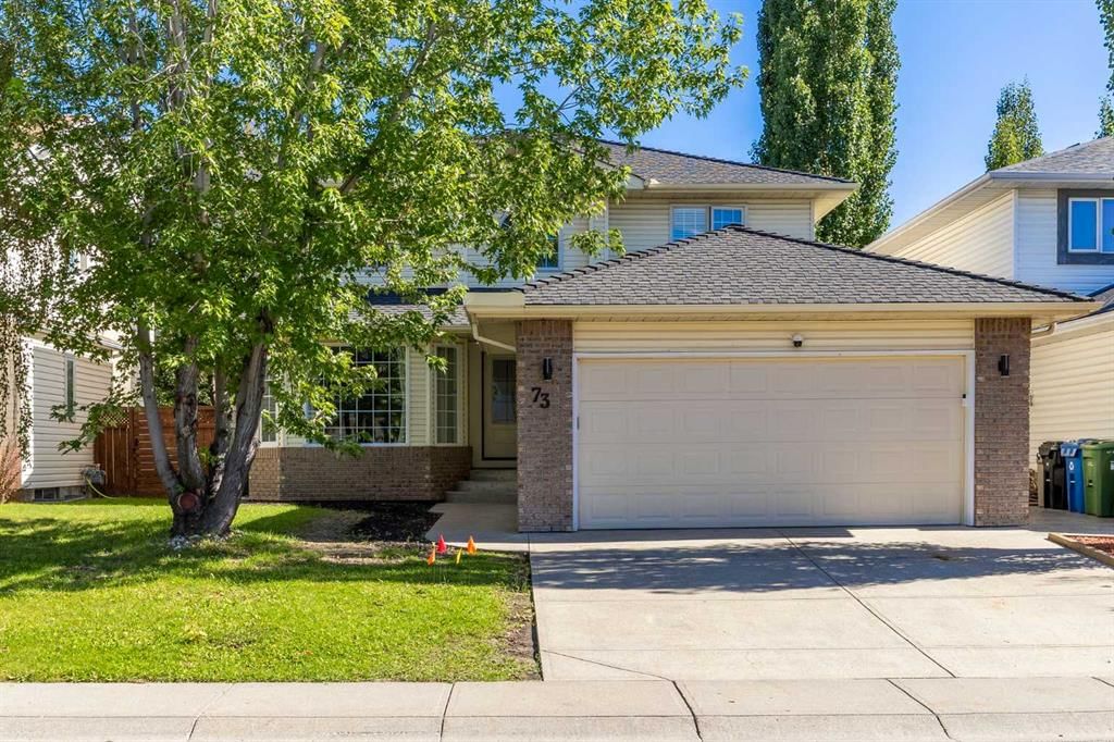 73 Riverview Close SE, Calgary — photo 2 of 49