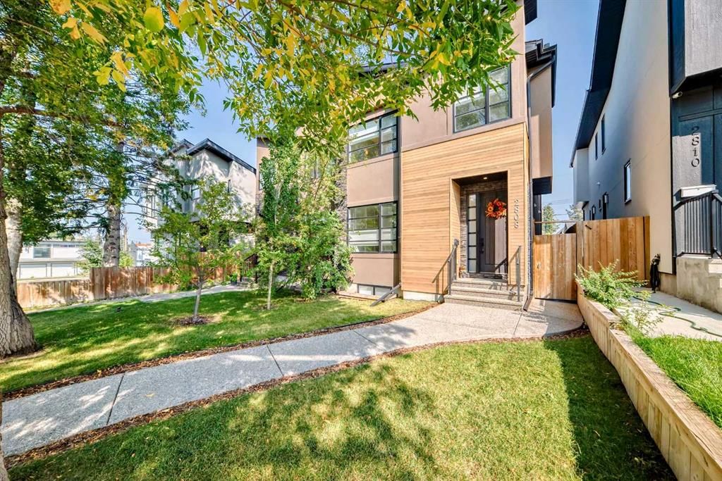 2808 39 Street SW, Calgary — photo 3 of 50
