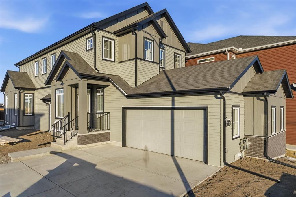 72 Lewiston Drive NE, Calgary — main listing photo