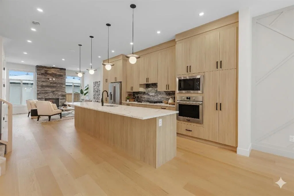 6416 34 Avenue NW, Calgary — photo 5 of 50