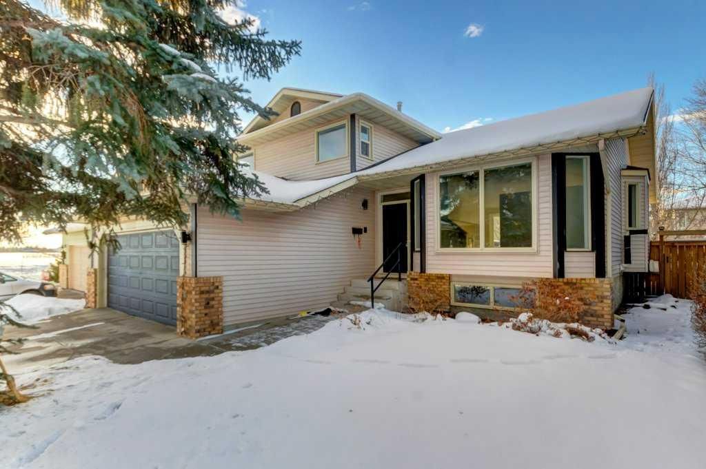 87 Sun Harbour Close SE, Calgary — photo 2 of 41
