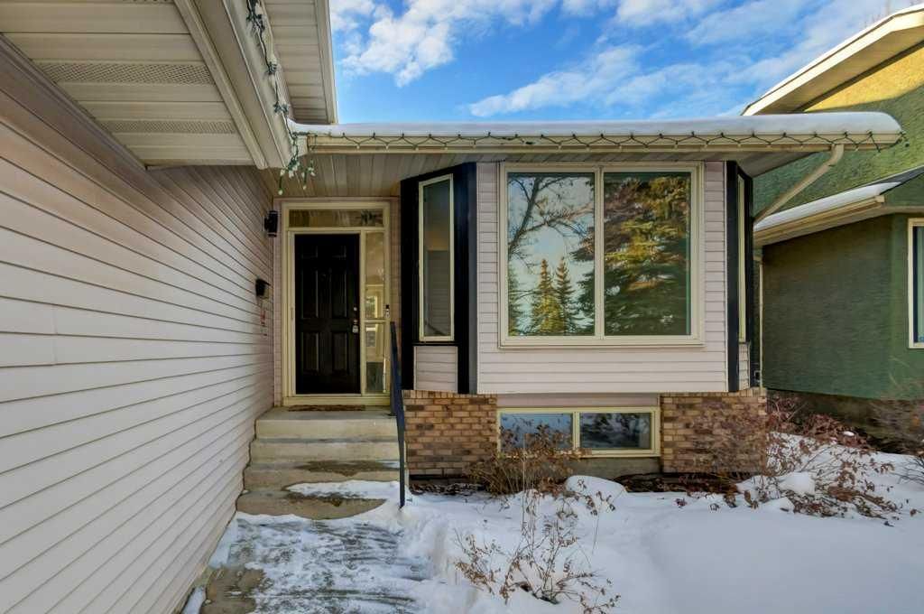 87 Sun Harbour Close SE, Calgary — photo 3 of 41
