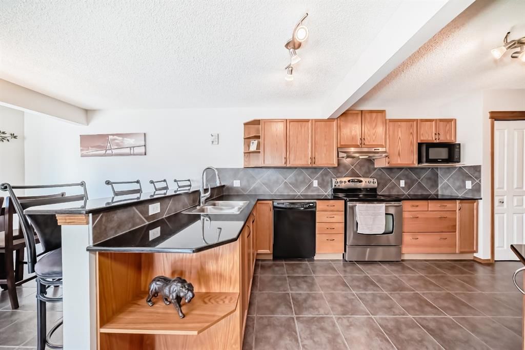 398 Chaparral Ridge Circle SE, Calgary — photo 3 of 39