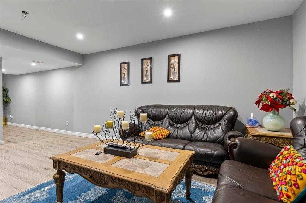 337 Bridleridge View SW, Calgary — photo 2 of 27
