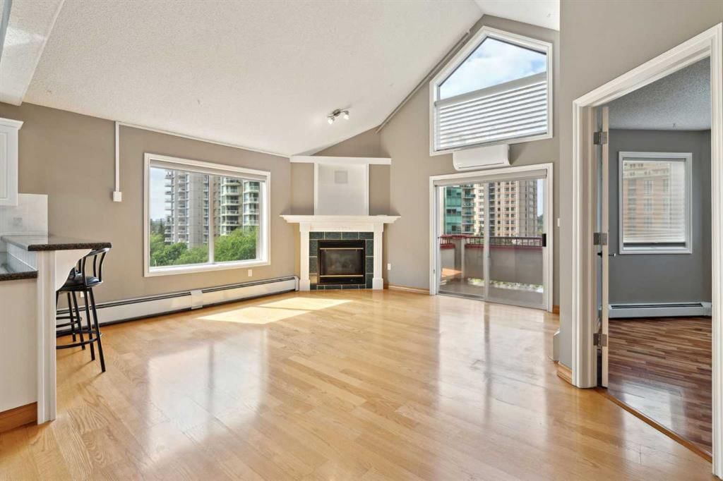 504, 777 3 Avenue SW, Calgary — photo 4 of 48
