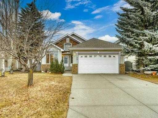 38 Tuscany Hills Road NW, Calgary — main listing photo