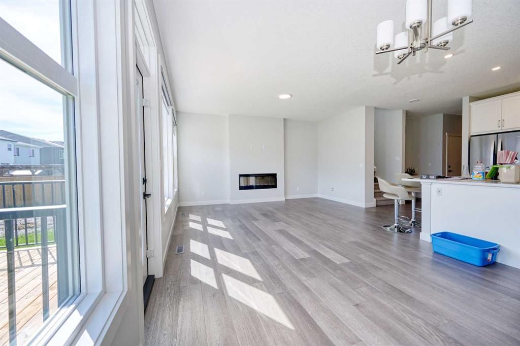 38 Setonstone Green SE, Calgary — photo 4 of 45