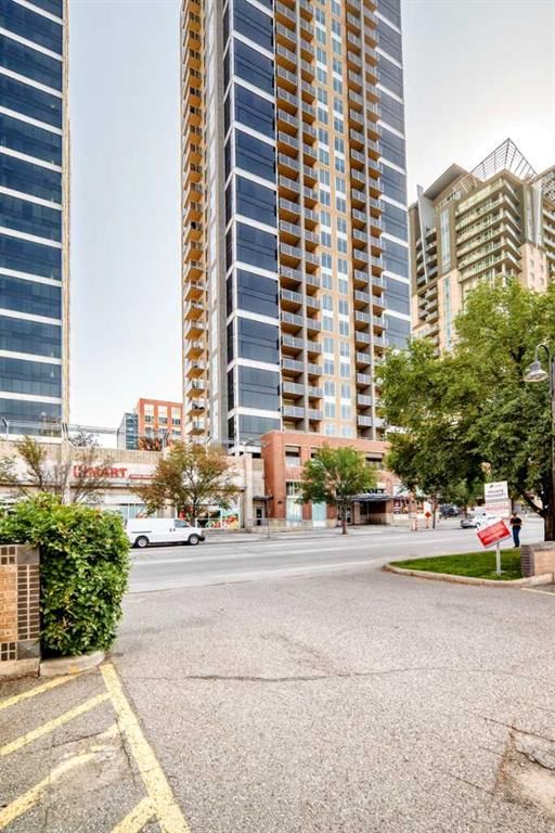 1601, 1320 1 Street SE, Calgary — main listing photo