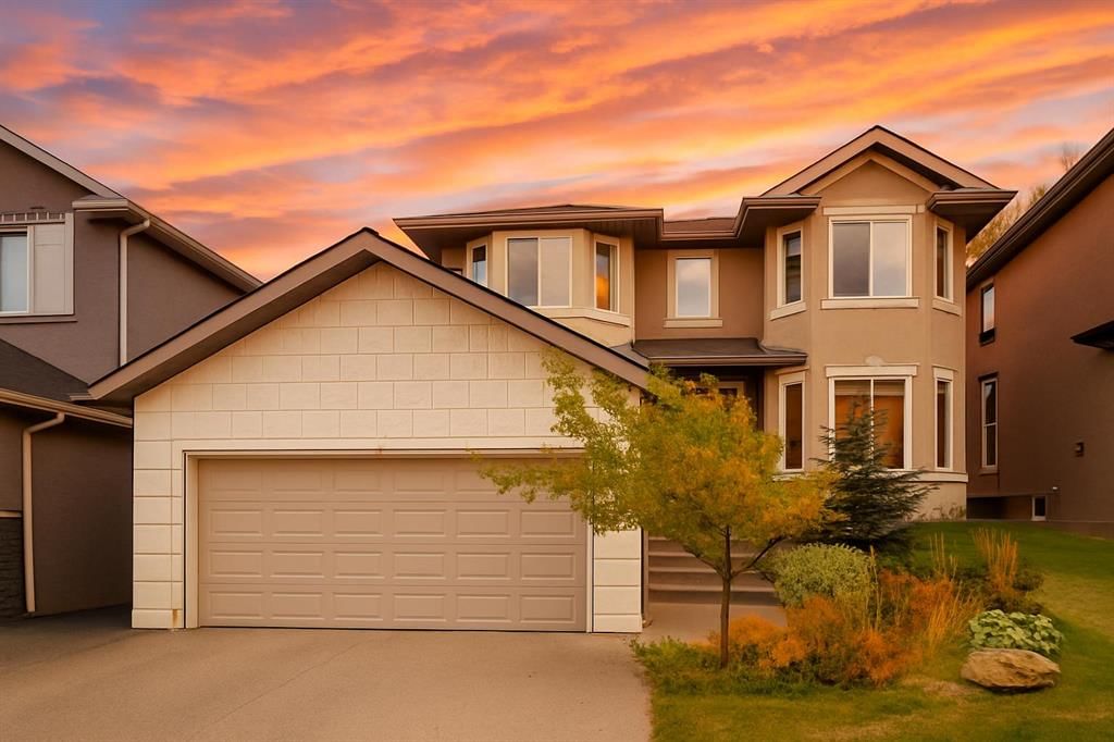 52 Elmont Green SW, Calgary — photo 2 of 49