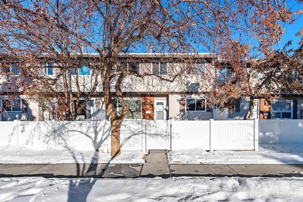 55, 740 Bracewood Drive SW, Calgary — main listing photo